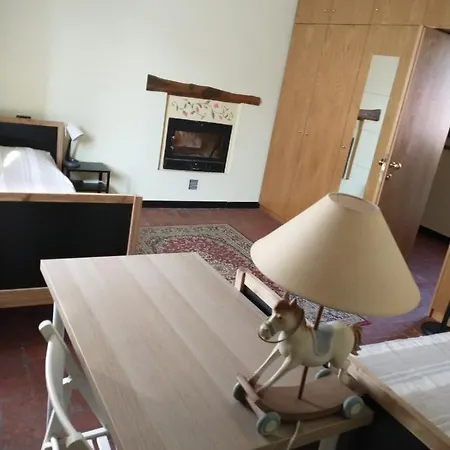 Era Del Cinghiale Bianco, Intera Cascina Nel Parco Di Apartamento *