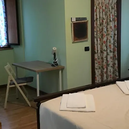 Era Del Cinghiale Bianco, Intera Cascina Nel Parco Di * Piana Crixia