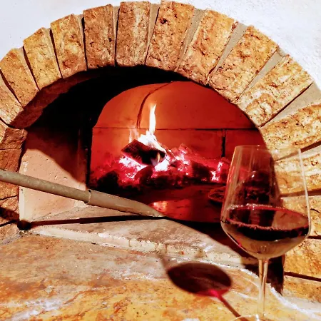 Appartamento Era Del Cinghiale Bianco, Intera Cascina Nel Parco Di *